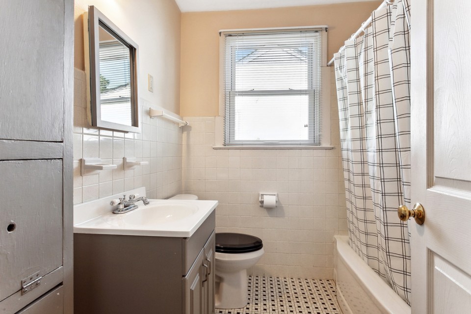 39844706-8C36-490C-8540-68ABD9E664D7_1_105_c