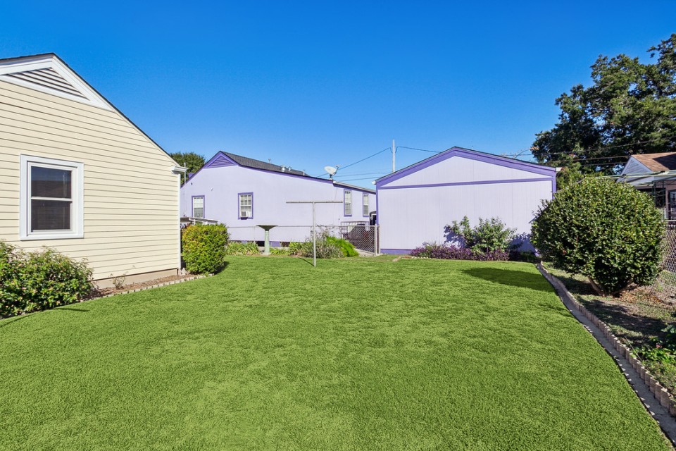 99E75419-FBF1-497E-B8F2-80FEBFA0781E_1_105_c