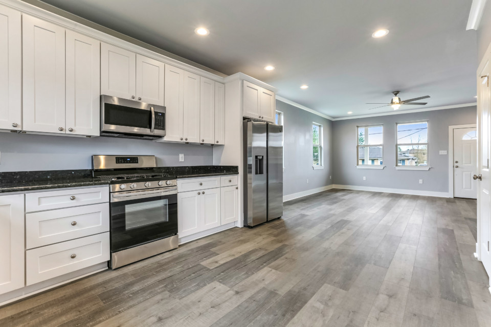 D98C20BA-F4A1-4A7F-9DB9-53045DDC3CB4