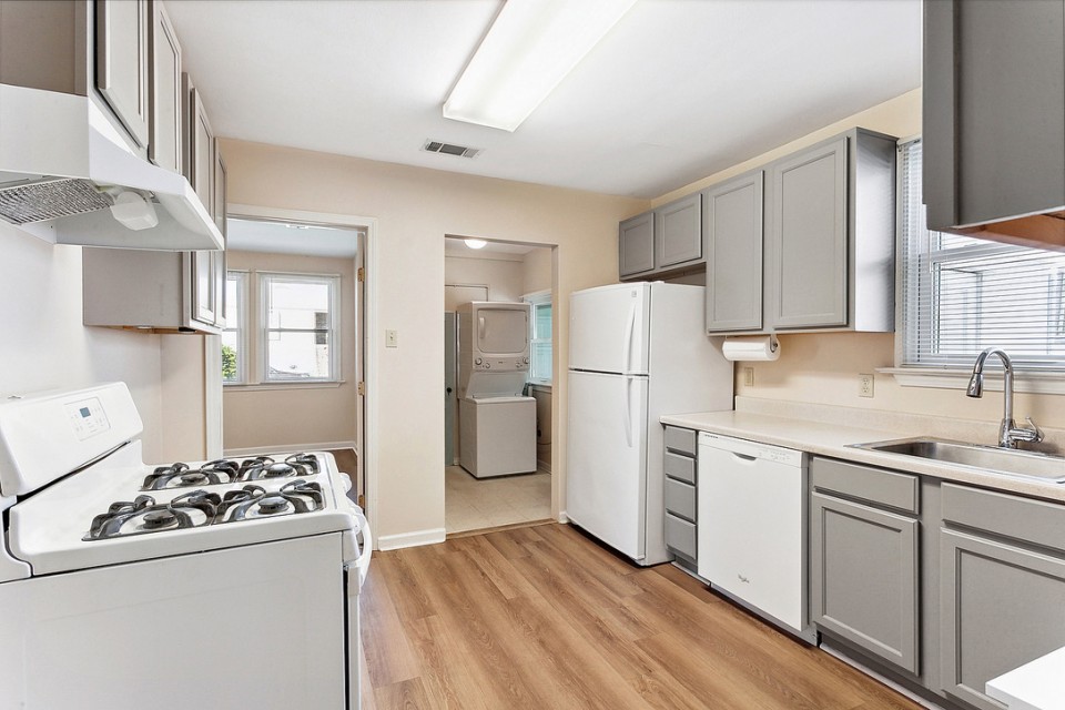 DA62D7B5-02BB-459B-8766-A0EED76A2D4B_1_105_c